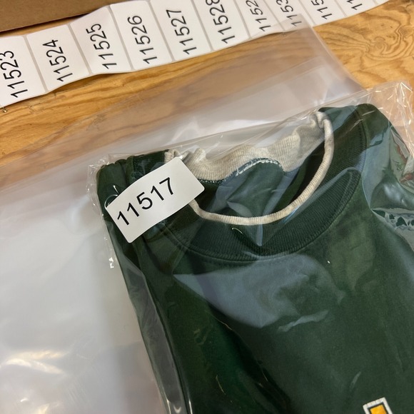 Vintage Green Bay Packers Shirt Mens Medium Green 1990s NFL Football - Picture 10 of 10